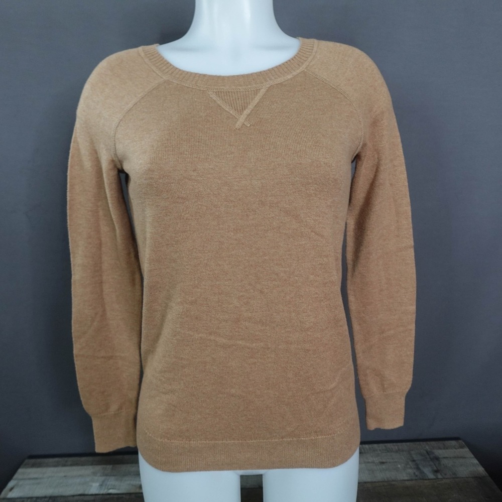 Old Navy Womens Sweater XS Tan Lightweight Neutral Preppy Casual Minimalist